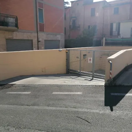 Perla Del Golfo Apartment *